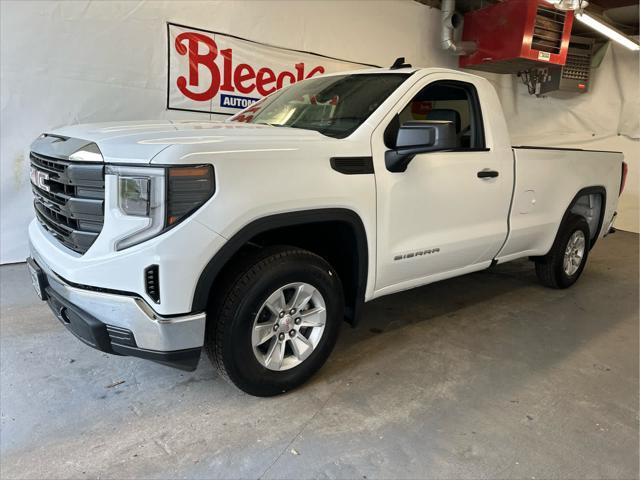 new 2025 GMC Sierra 1500 car, priced at $44,125