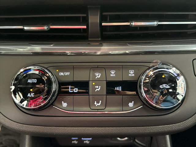 new 2025 Buick Envista car, priced at $27,380
