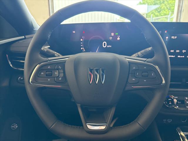 new 2025 Buick Envista car, priced at $27,380