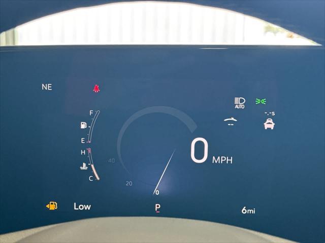 new 2025 Buick Envista car, priced at $27,380