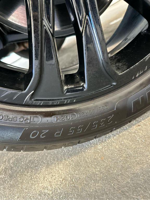 used 2023 GMC Acadia car, priced at $29,500