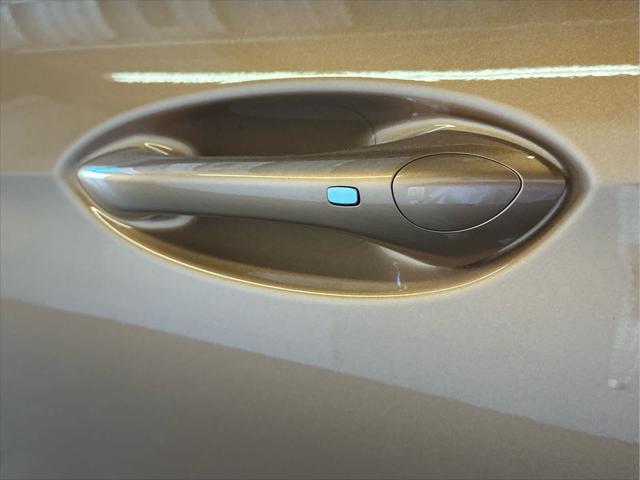 new 2025 Buick Envista car, priced at $26,874