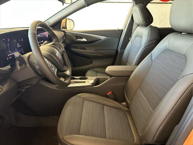 new 2025 Buick Envista car, priced at $26,874