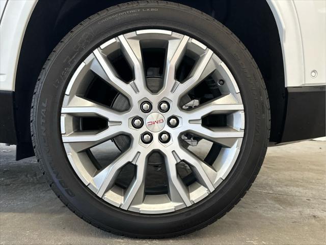 new 2025 GMC Acadia car, priced at $61,120