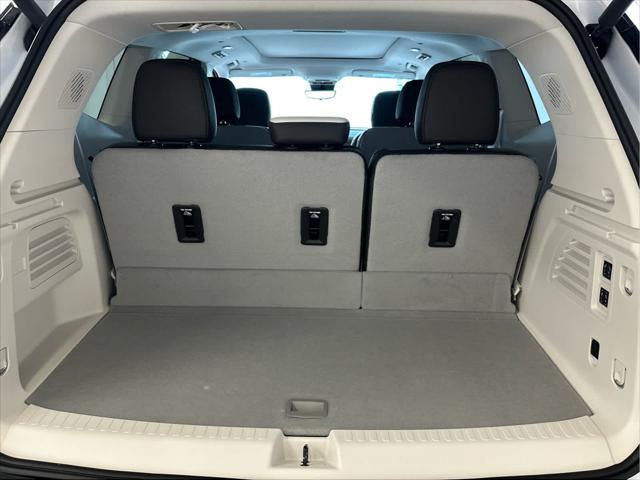 new 2025 GMC Acadia car, priced at $61,120