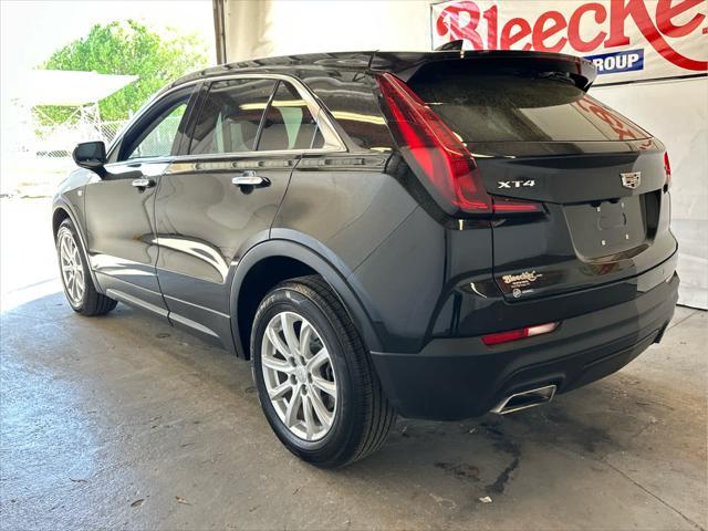 used 2022 Cadillac XT4 car, priced at $27,400