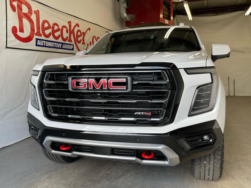 new 2025 GMC Yukon car, priced at $76,300