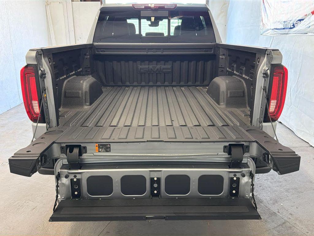 new 2026 GMC Sierra 1500 car, priced at $89,400
