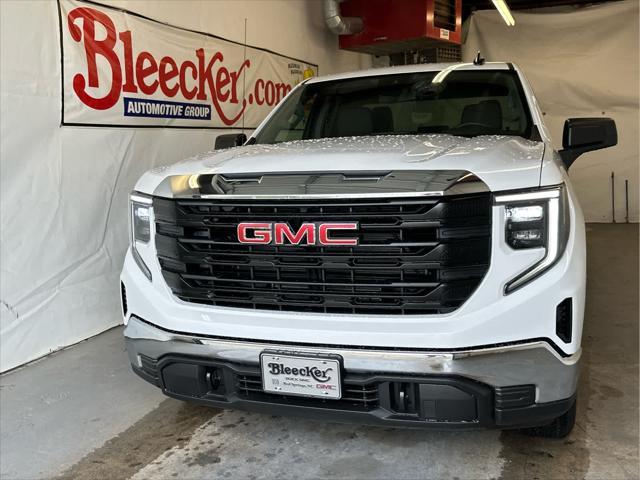 new 2025 GMC Sierra 1500 car, priced at $44,075