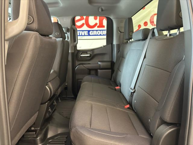 new 2025 GMC Sierra 1500 car, priced at $44,075