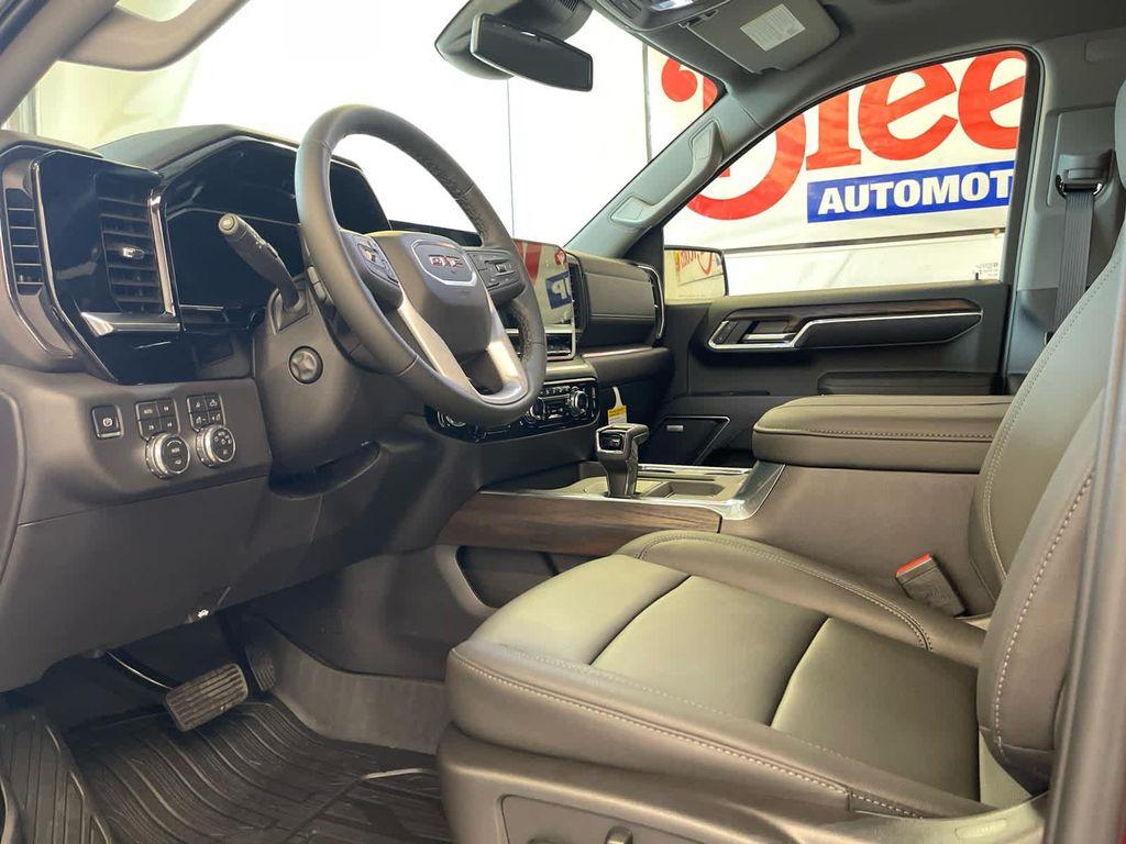 new 2026 GMC Sierra 1500 car, priced at $65,232