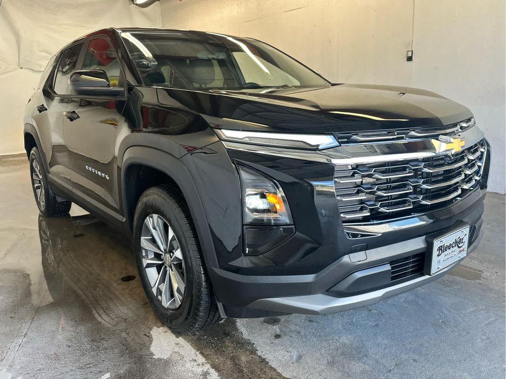 used 2025 Chevrolet Equinox car, priced at $28,750