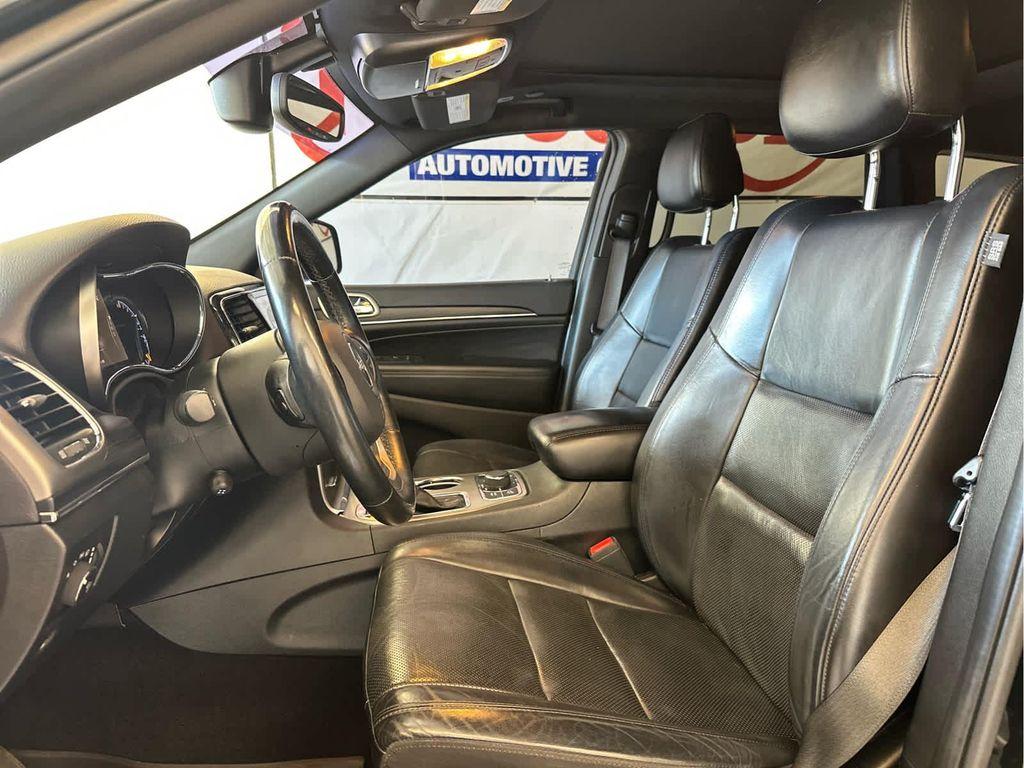 used 2020 Jeep Grand Cherokee car, priced at $21,985