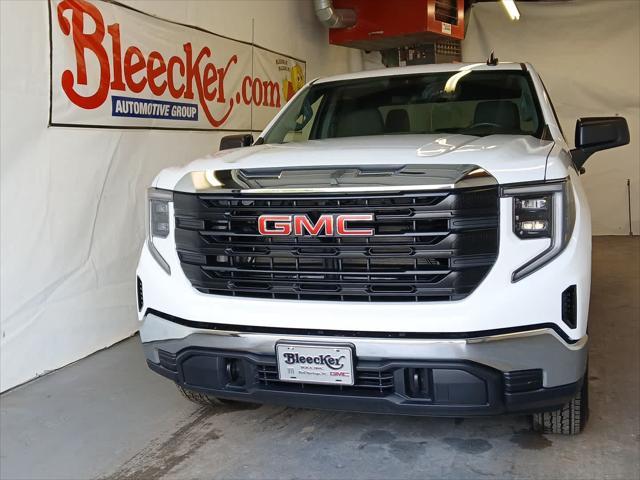 new 2025 GMC Sierra 1500 car, priced at $49,425