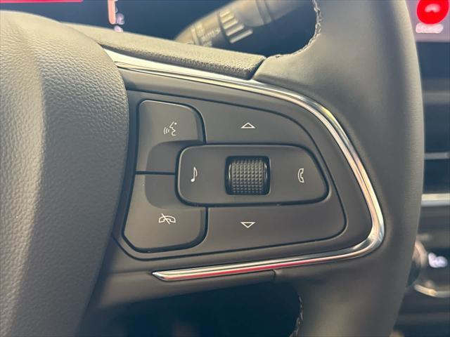 new 2025 Buick Envista car, priced at $27,875