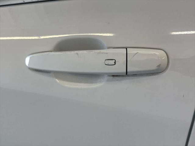 used 2022 Chevrolet Equinox car, priced at $17,876