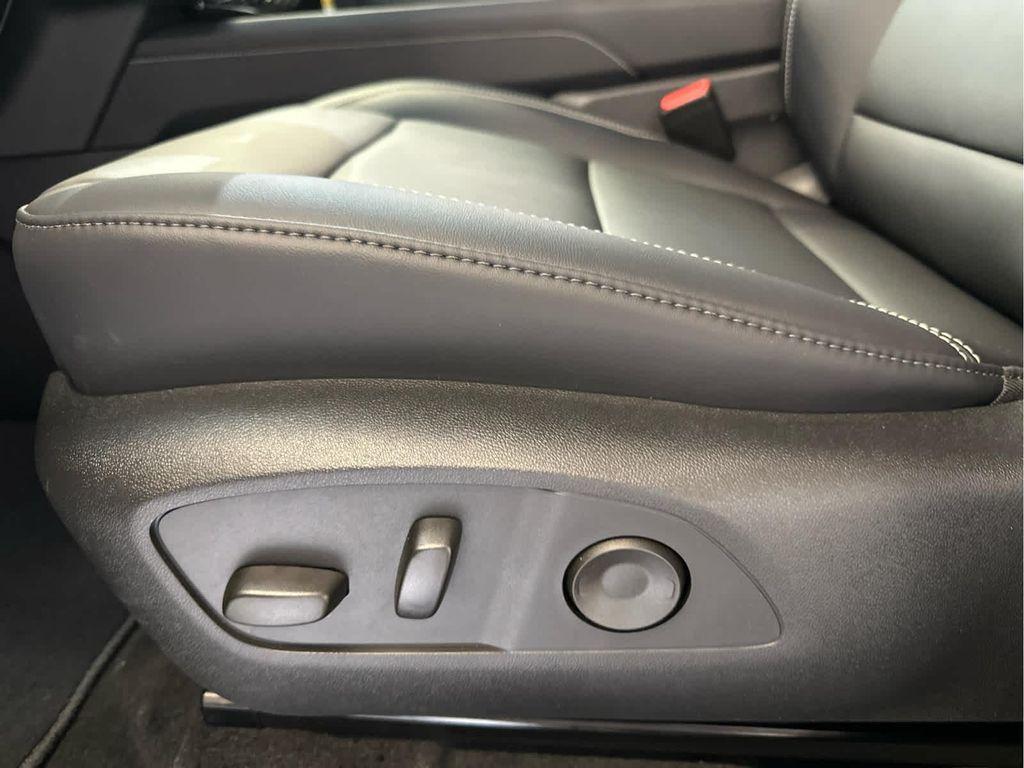 new 2025 GMC Acadia car, priced at $50,862