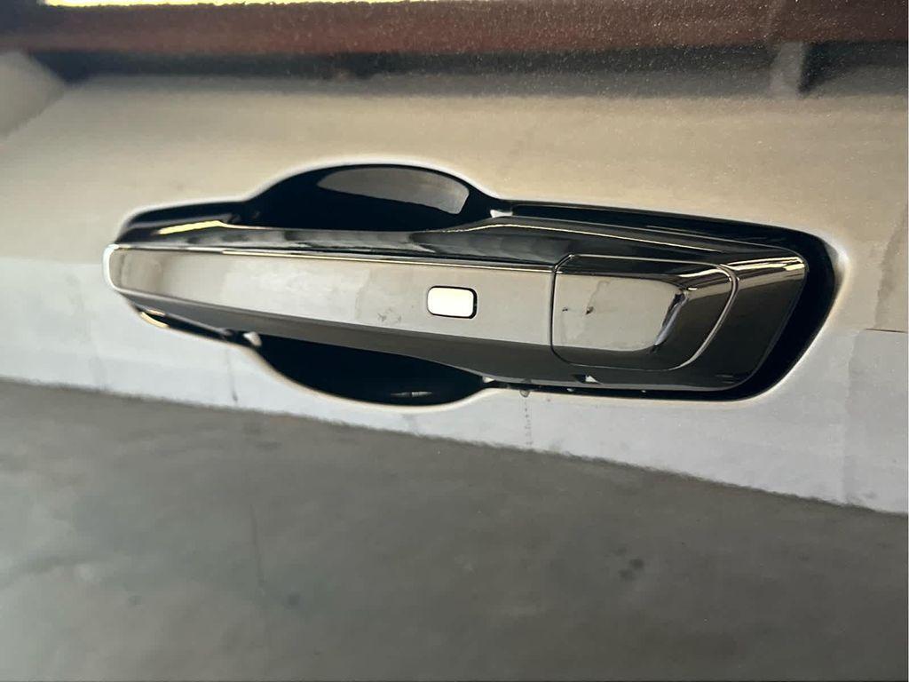 new 2025 GMC Acadia car, priced at $50,862