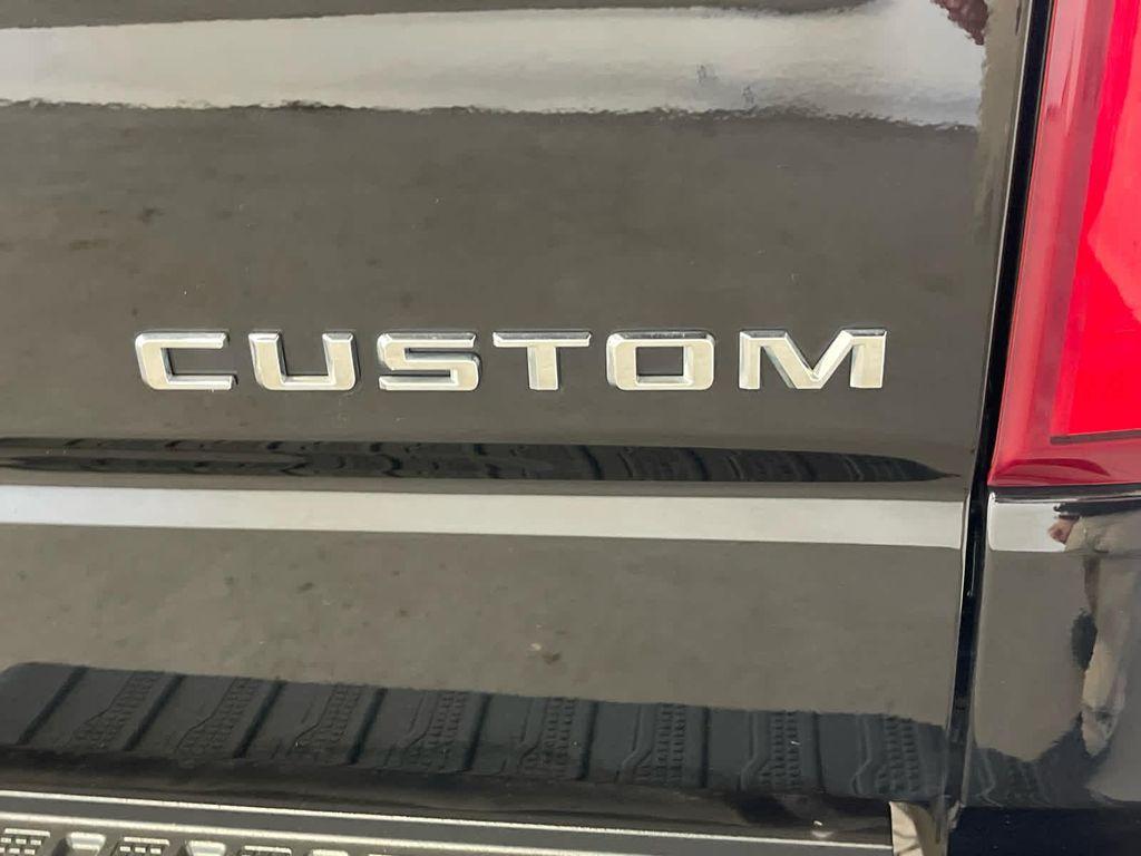 used 2019 Chevrolet Silverado 1500 car, priced at $31,865