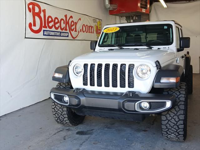 used 2023 Jeep Gladiator car, priced at $32,944