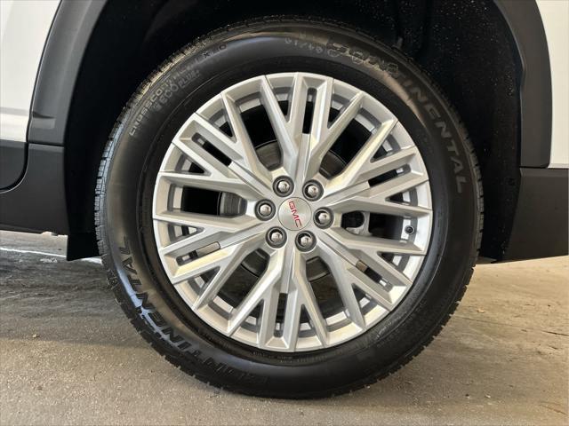 new 2025 GMC Acadia car, priced at $45,800