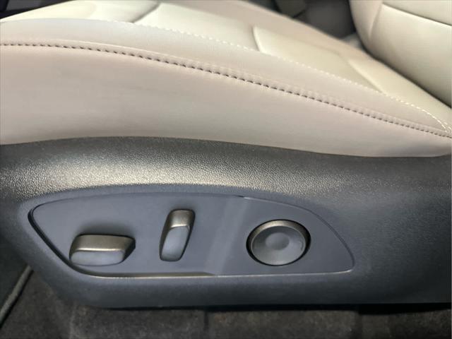 new 2025 GMC Acadia car, priced at $45,800