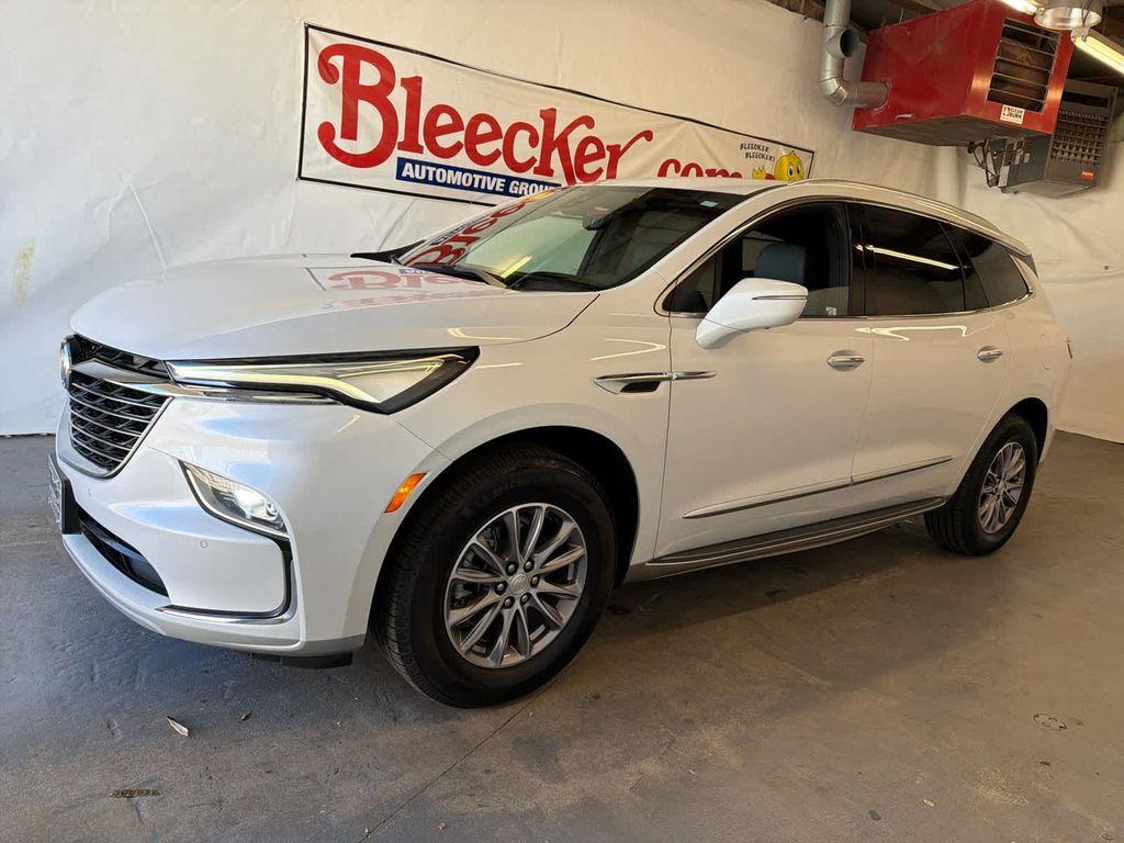 used 2022 Buick Enclave car, priced at $25,500