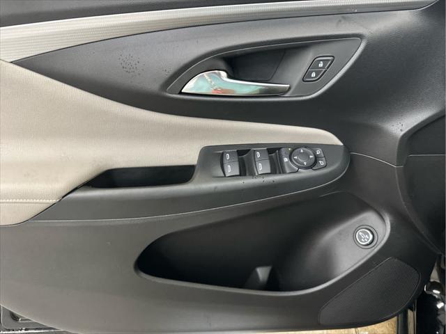 new 2025 Buick Envista car, priced at $31,585