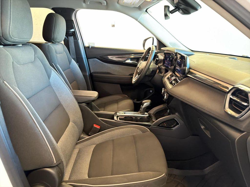 used 2024 Chevrolet TrailBlazer car, priced at $22,998