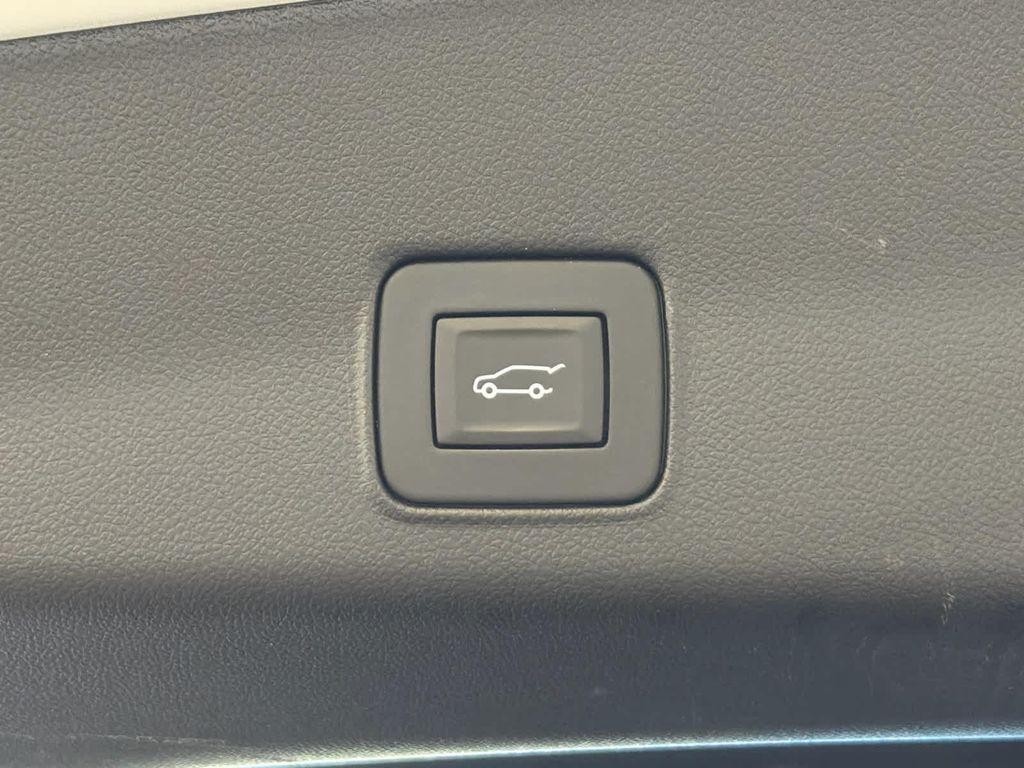 used 2024 Chevrolet TrailBlazer car, priced at $22,998