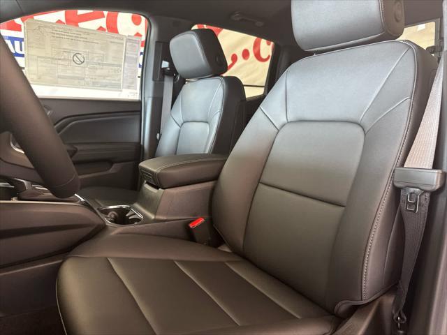 new 2025 GMC Canyon car, priced at $44,135
