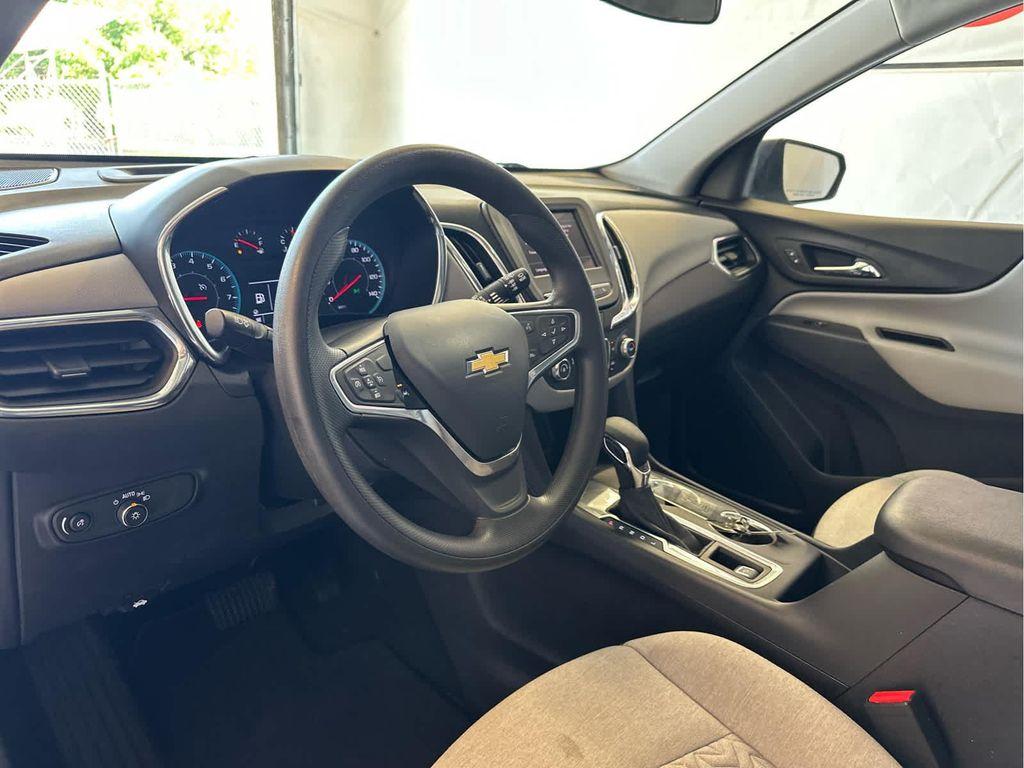 used 2023 Chevrolet Equinox car, priced at $18,990