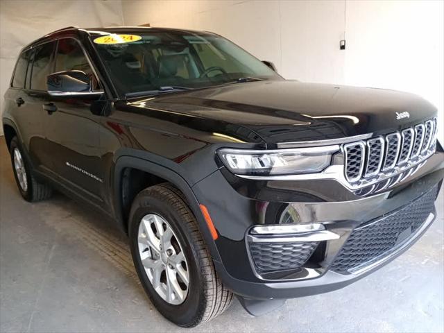 used 2024 Jeep Grand Cherokee car, priced at $35,900