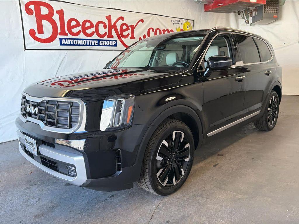 used 2023 Kia Telluride car, priced at $35,182
