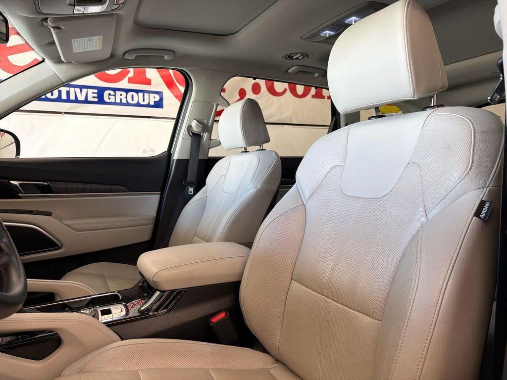 used 2023 Kia Telluride car, priced at $35,182