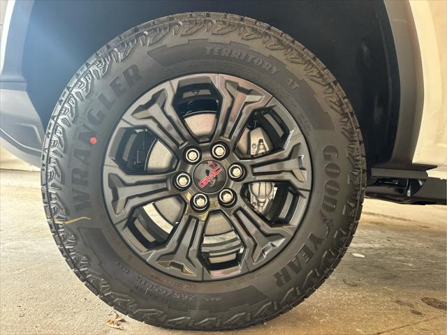 new 2025 GMC Canyon car, priced at $42,825