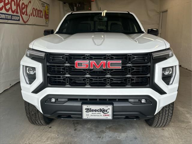 new 2025 GMC Canyon car, priced at $42,825
