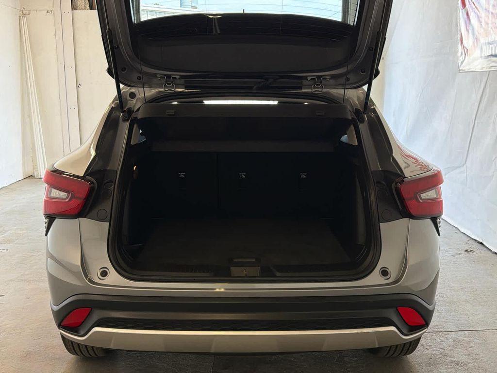 used 2024 Chevrolet Trax car, priced at $21,900