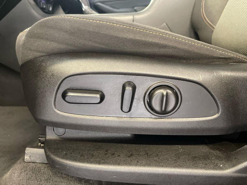 used 2019 Chevrolet Traverse car, priced at $17,900