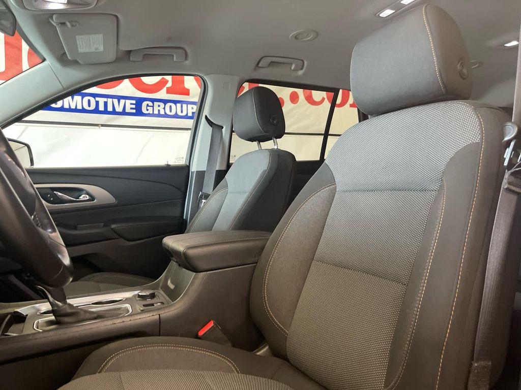 used 2019 Chevrolet Traverse car, priced at $17,900