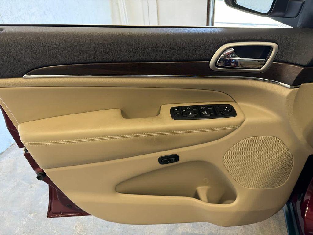 used 2018 Jeep Grand Cherokee car, priced at $20,900