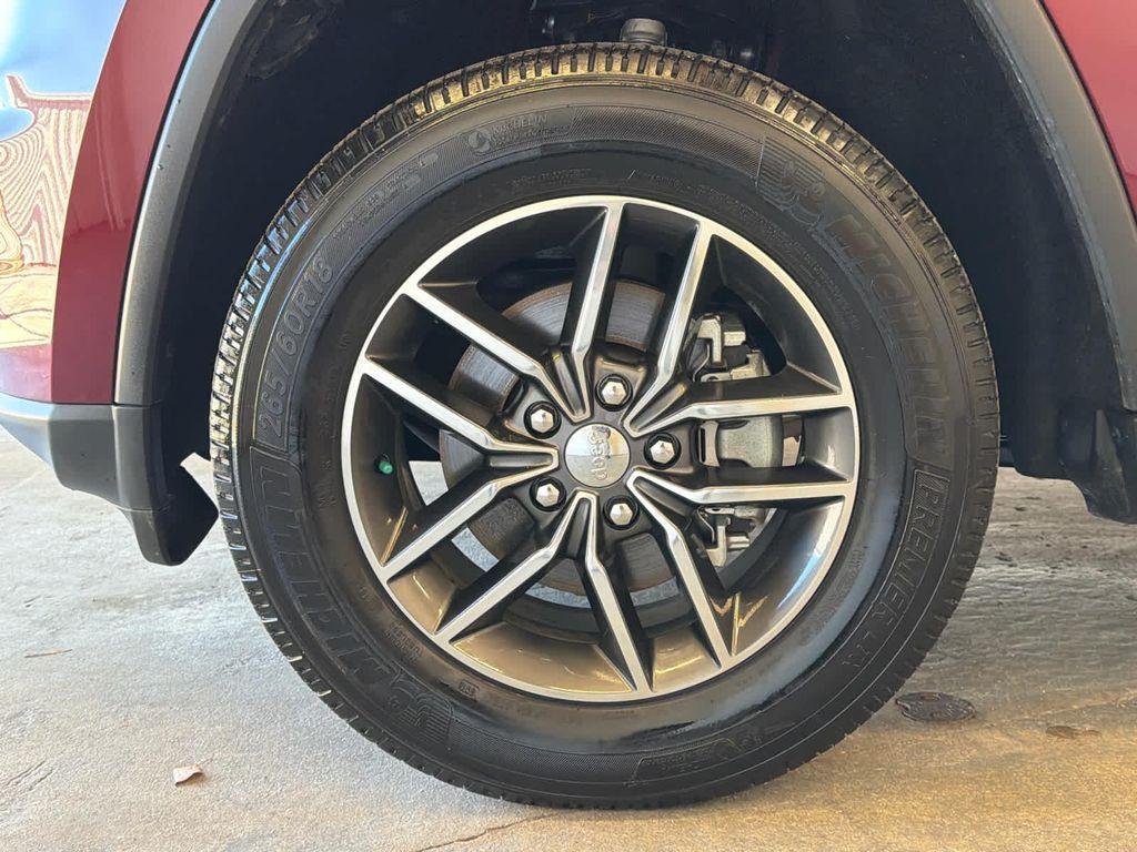 used 2018 Jeep Grand Cherokee car, priced at $20,900