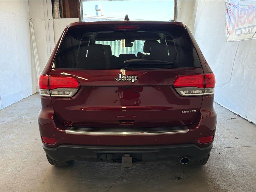 used 2018 Jeep Grand Cherokee car, priced at $20,900