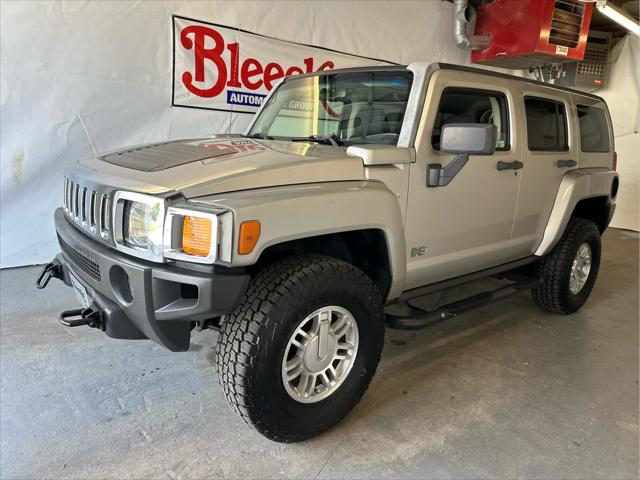 used 2007 Hummer H3 car, priced at $6,900