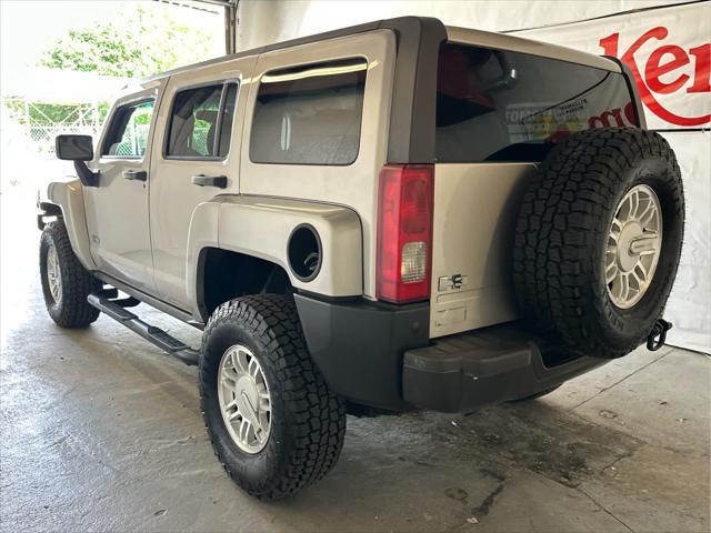 used 2007 Hummer H3 car, priced at $6,900