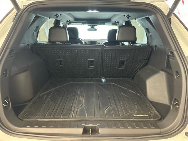 used 2024 Chevrolet Equinox car, priced at $30,998