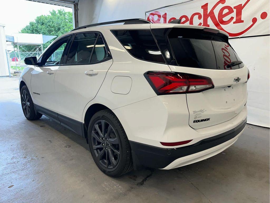 used 2024 Chevrolet Equinox car, priced at $29,998