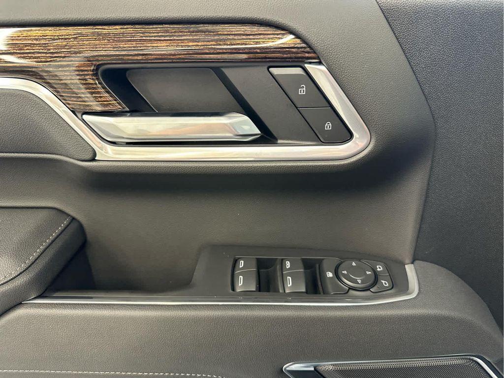 new 2025 GMC Sierra 1500 car, priced at $57,390