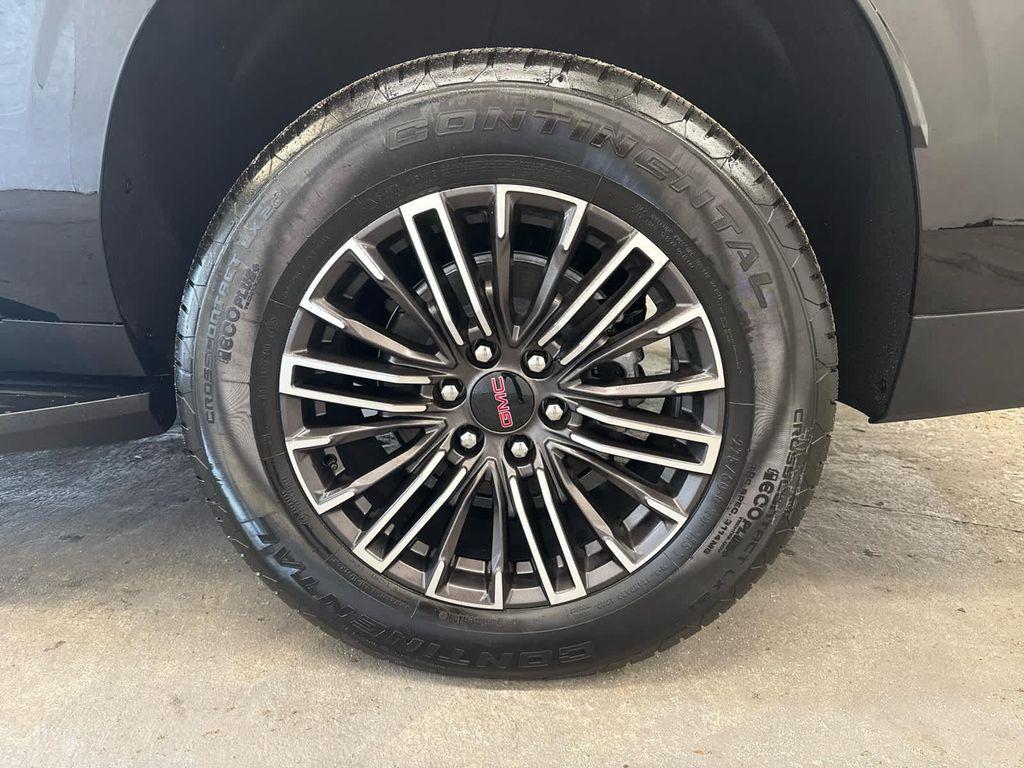 new 2025 GMC Yukon XL car, priced at $76,610