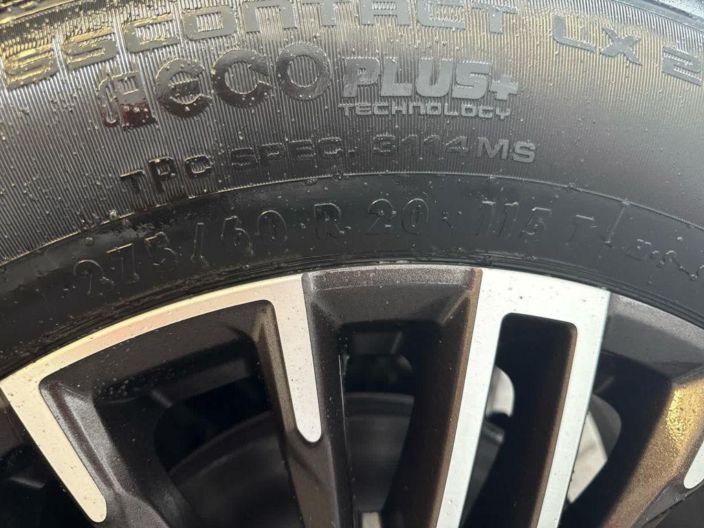 new 2025 GMC Yukon XL car, priced at $76,610